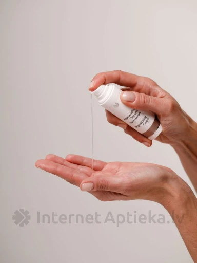 DR. HAUSCHKA ATJAUNOJOŠS SERUMS NOBRIEDUŠAI ĀDAI, 30 ml | internetaptieka.lv