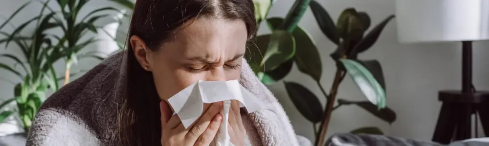7 agrīnie gripas simptomi, kurus nedrīkst ignorēt